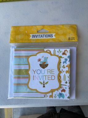 Creative Converting Happi Jungle Invitations Safari Animal Baby 8-Count